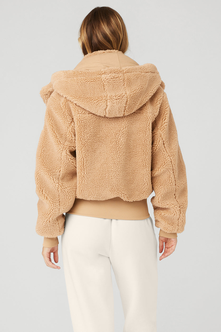 Buy Foxy Sherpa Jacket online Alo Yoga Kuwait Kuwait